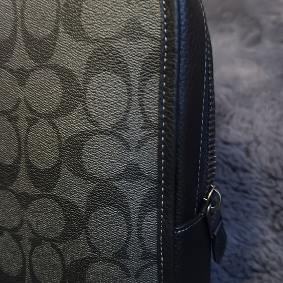 Coach satchel - Picture 2 of 4